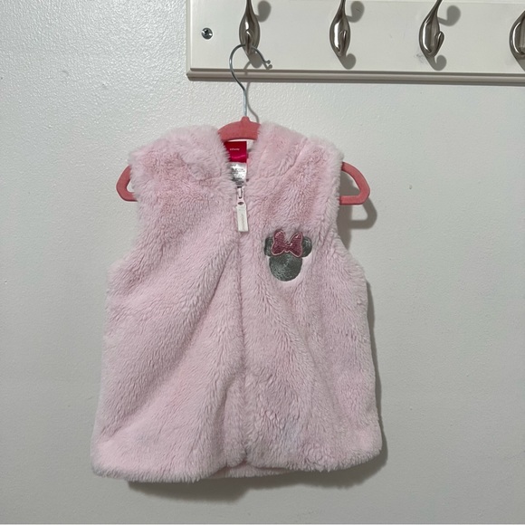 Toddler Girl Disney Junior Minnie Mouse Faux Fur Vest With Minnie Ears & Bow - Picture 1 of 10